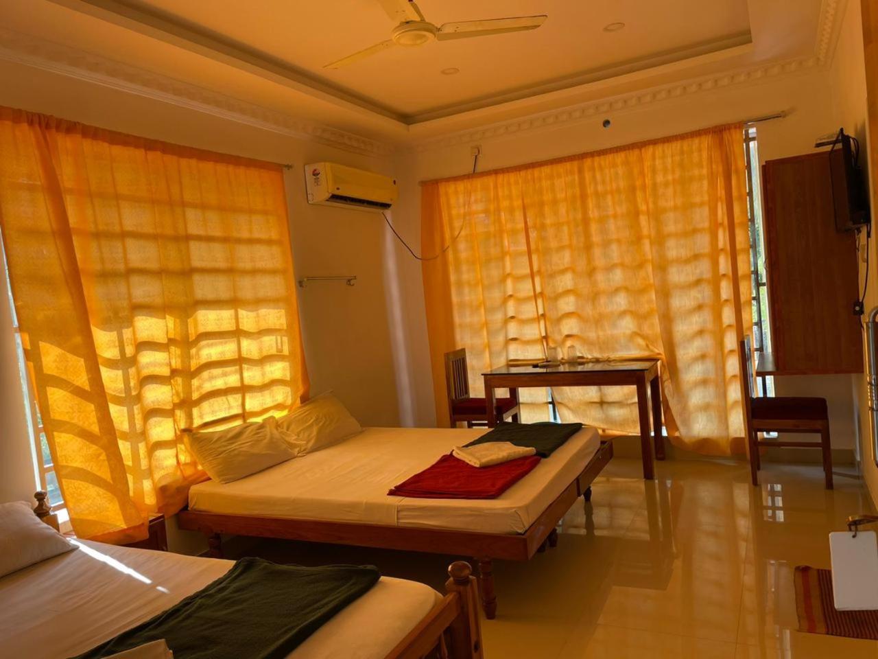 Somatheertham Resort Тривандрум Экстерьер фото