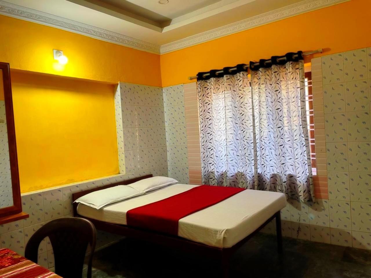 Somatheertham Resort Тривандрум Номер фото